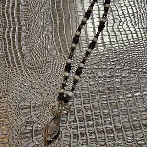 Chic Beaded Necklace with Purple and White Accents